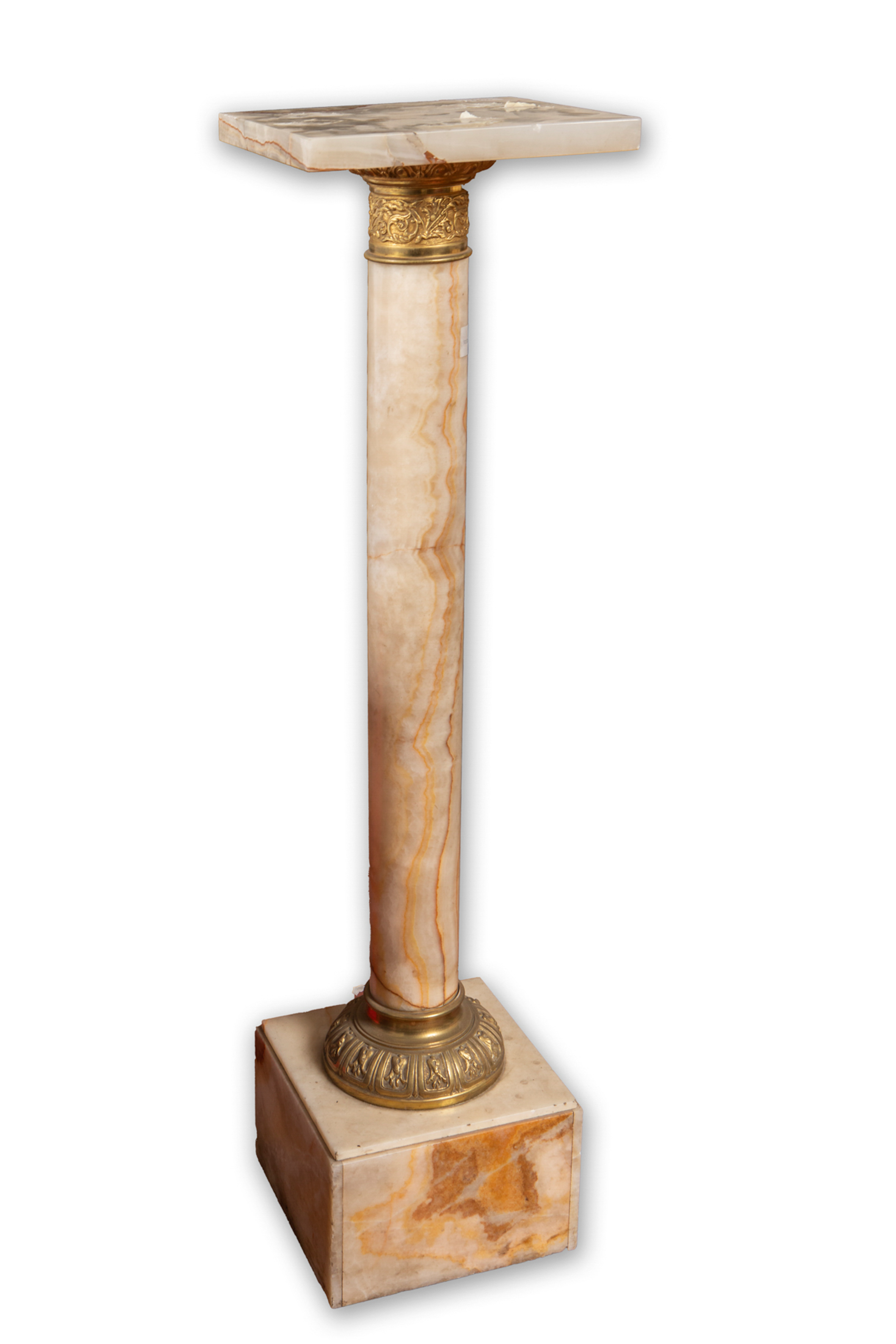Peana en forma de columna en ónix y bronce cincelado c. 1900.
Altura: 106 cm.