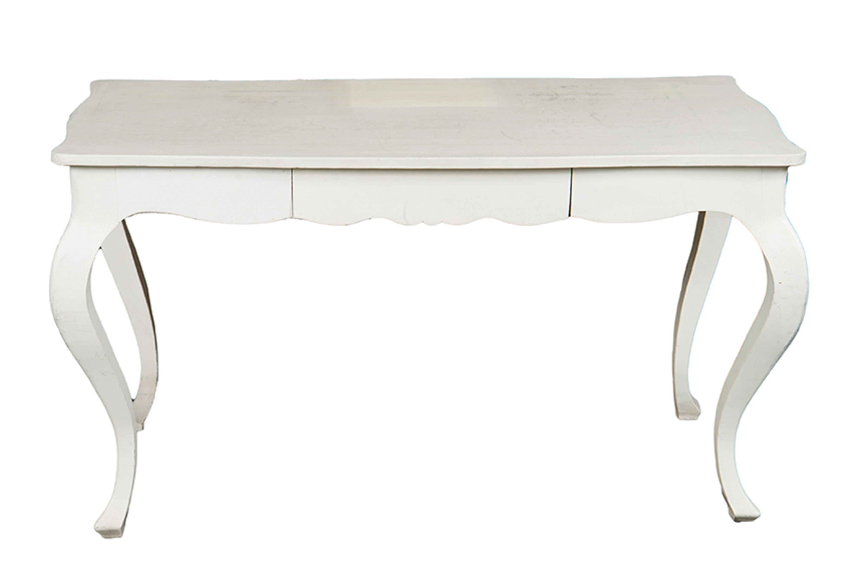 Consola estilo Luis XV, S. XX
Madera lacada en blanco
Medidas:75 x 134 x 64 cm.