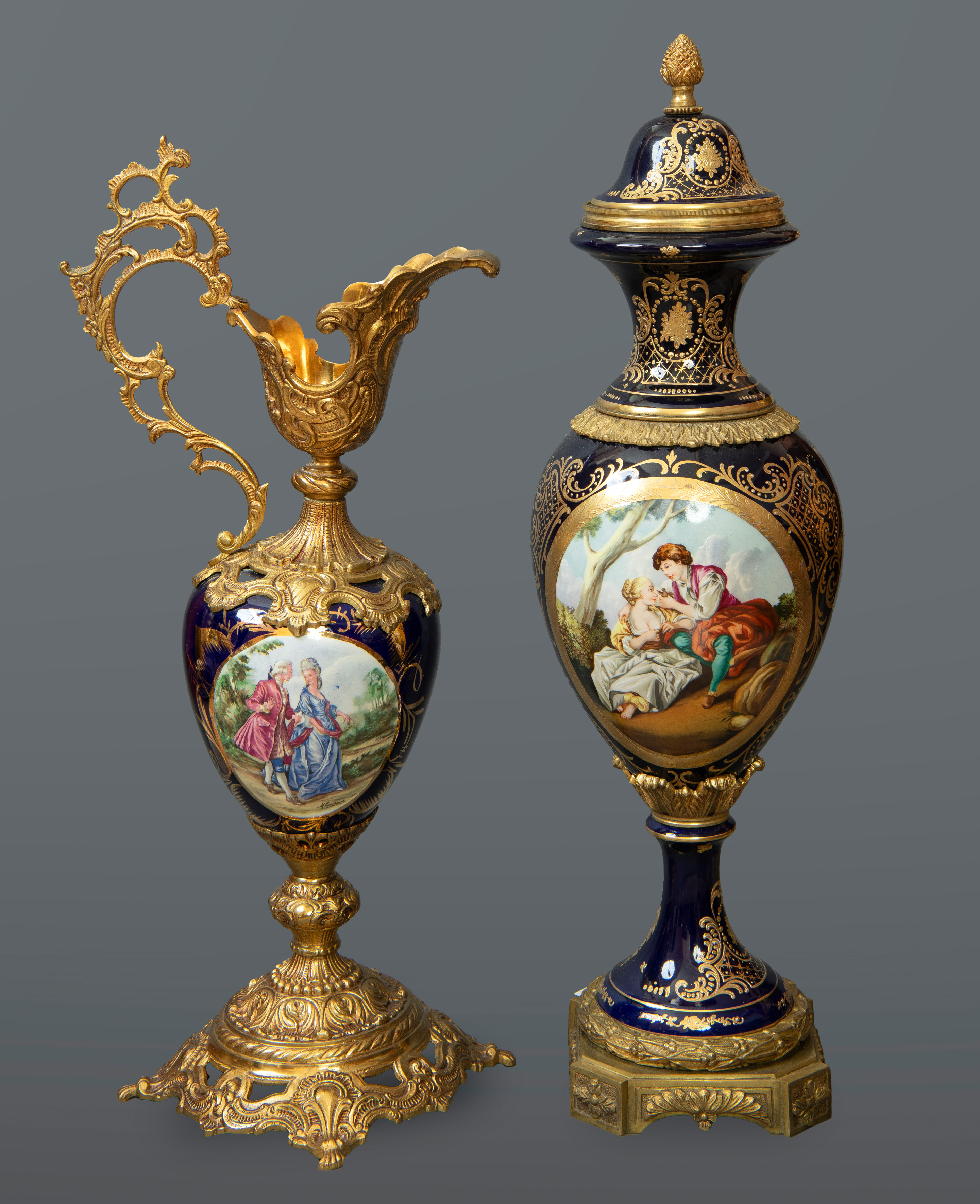 Lote formado por dos jarrones estilo Sevres con escenas en cartelas, montura en bronce dorado....