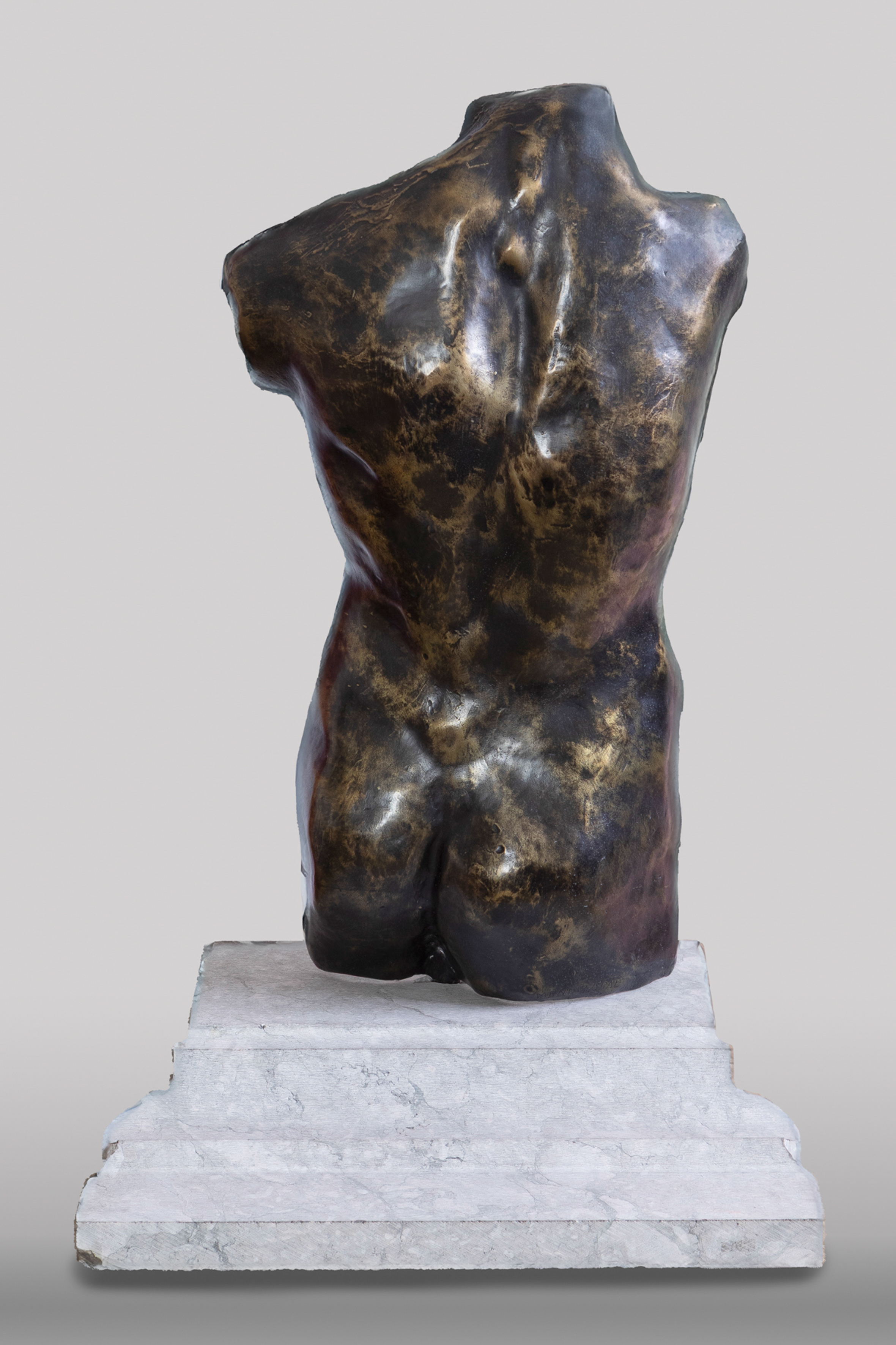 AITOR MENDIZABAL ITUARTE (Caracas, 1949)
“Torso”