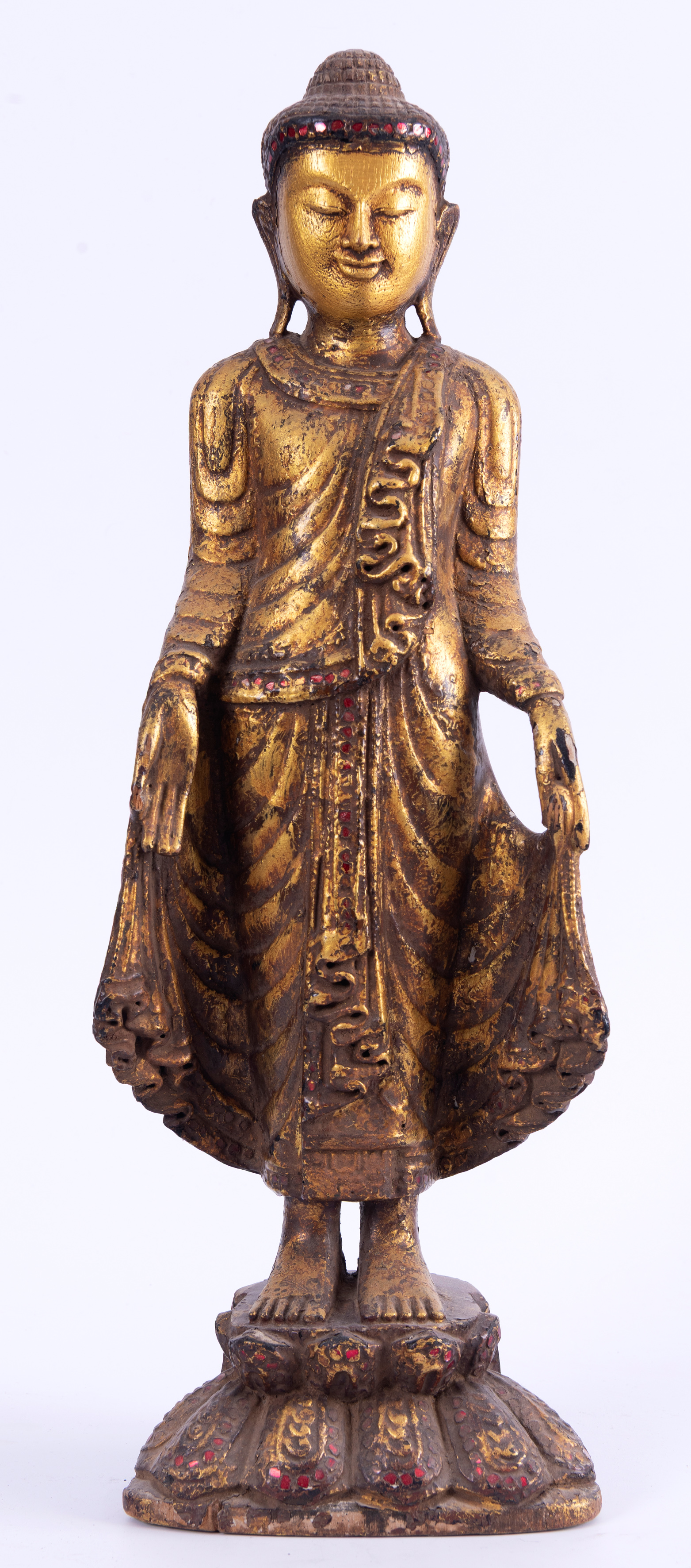Escultura de Buda Mandalá en madera tallada y dorada.
Altura: 28 cm.