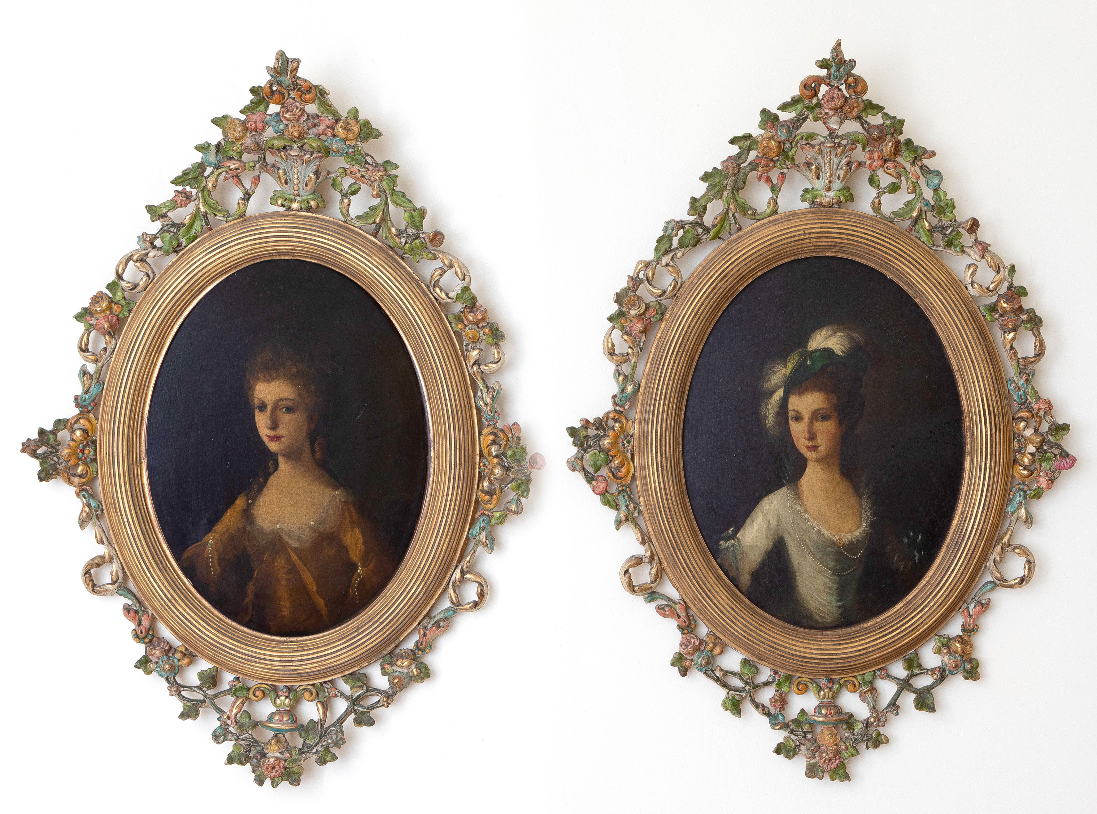 ESCUELA EUROPEA, S. XIX
"Pareja de retratos de damas"
Óleo sobre lienzo.
Medidas: 76 x 57 cm cada...