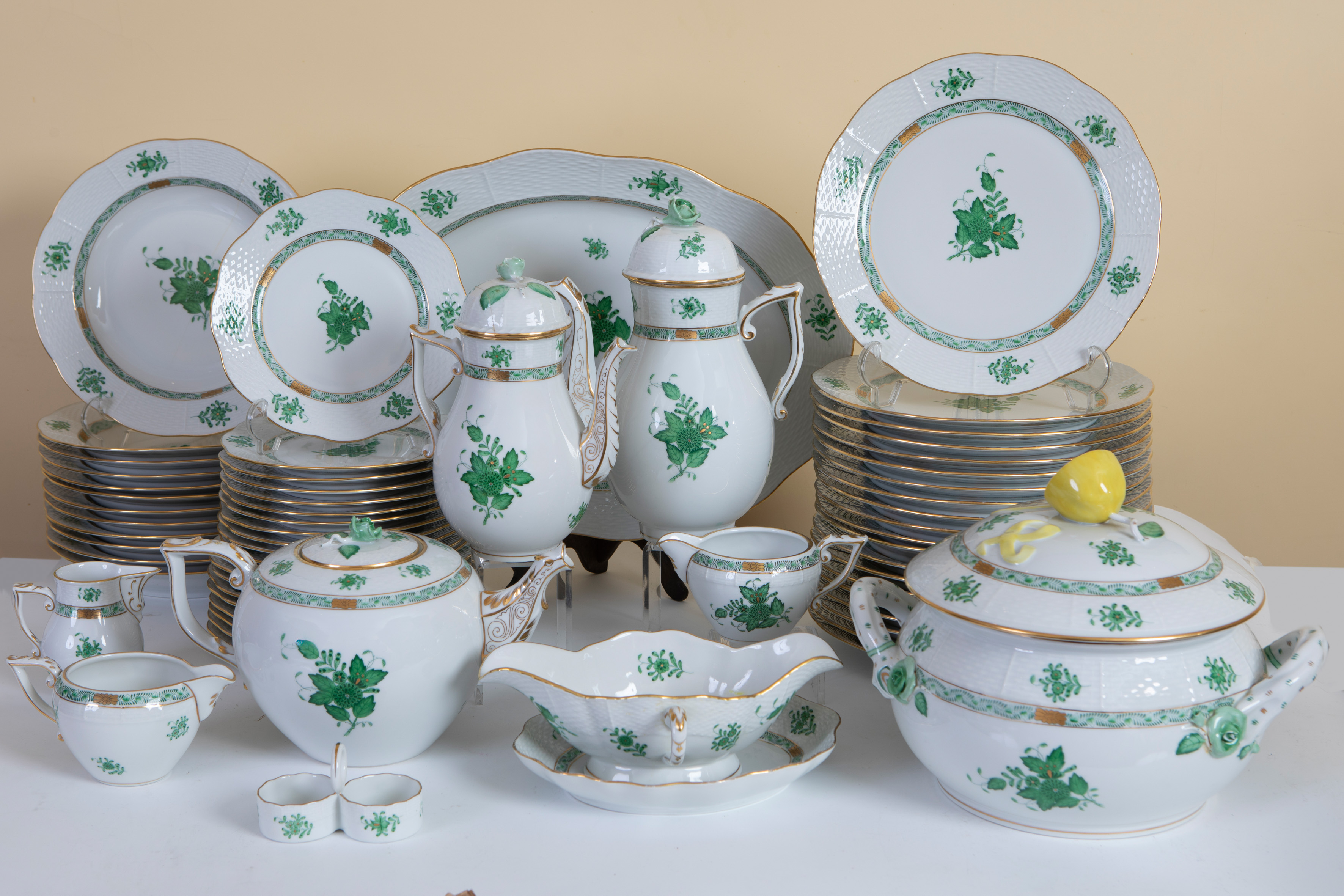 HEREND modelo Chinese Bouquet Green, Hungría ca. 1950-1960
Vajilla y juego de café en porcelana de...