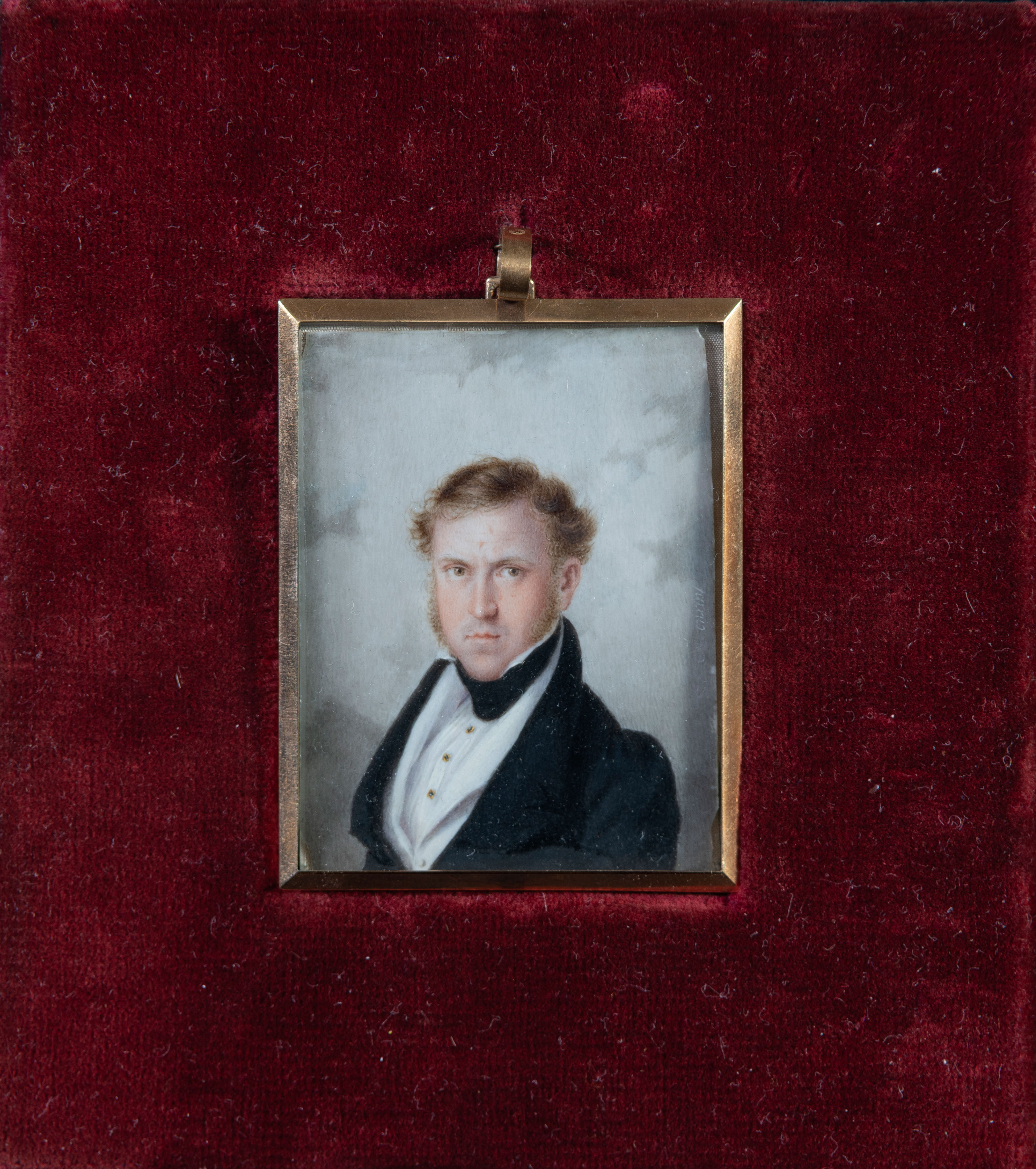 ESCUELA INGLESA, S. XIX
"Retrato de caballero"
ca. 1850
Temple sobre naipe.
Medidas: 6 x 4,5 cm.