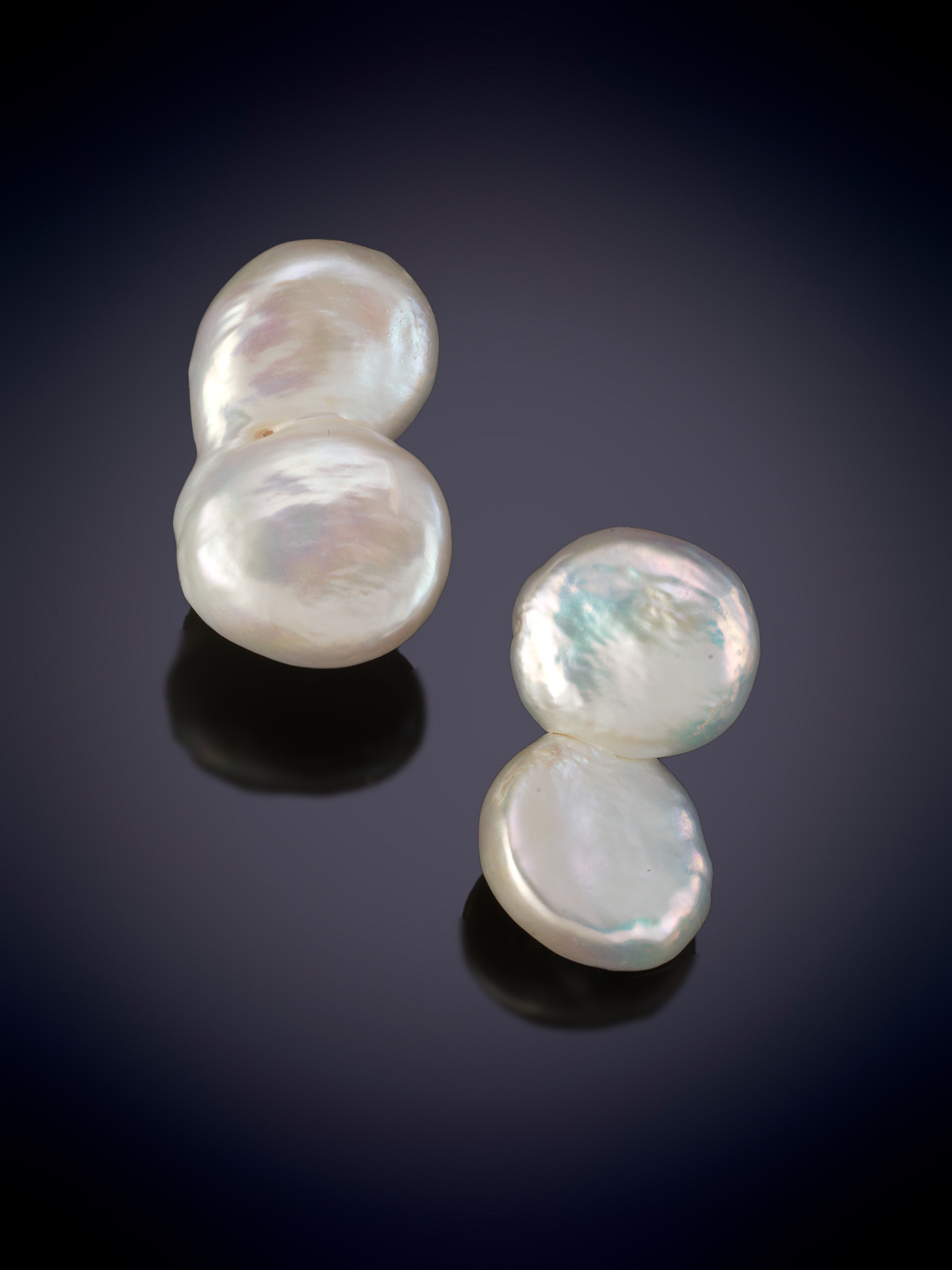 ELEGANTES PENDIENTES DE PERLA BARROCA CULTIVADA DE AGUA DULCE. Montura en plata de 925.