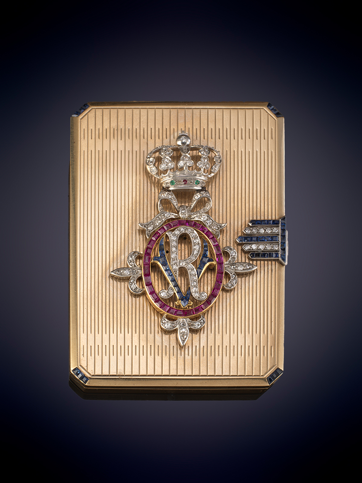 Exquisita caja de colección procedente de la Reina Victoria de Inglaterra con dedicatoria. 
Caja en...