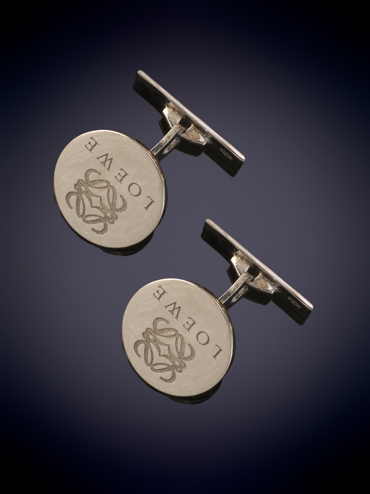 LOEWE. GEMELOS DE PLATA DE LEY.