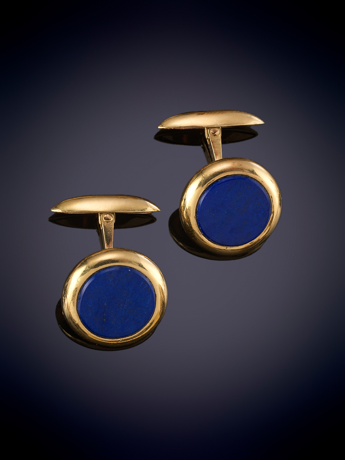 GEMELOS DE ORO AMARILLO DE 18K Y LAPISLAZULI.