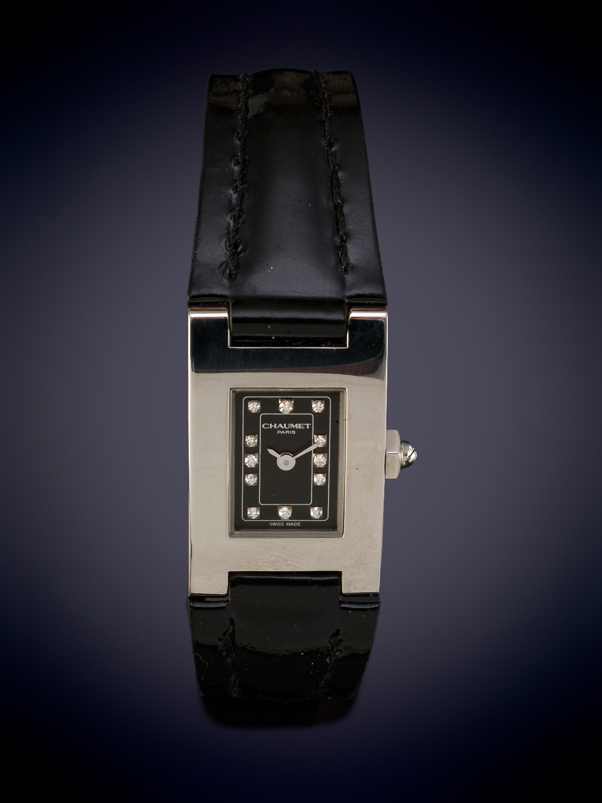 CHAUMET. RELOJ DE PULSERA PARA SEÑORA CAJA RECTANGULAR EN ACERO CON ESFERA NEGRA Y NUMERACION DE...