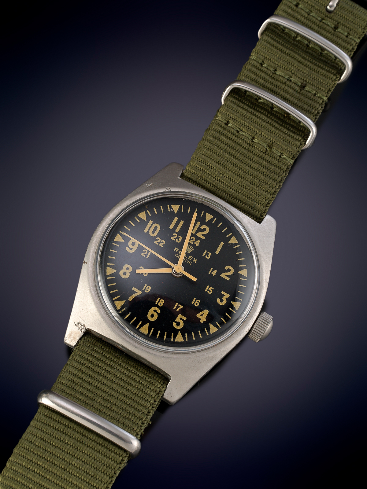 ROLEX. ORIGINAL Y EXCLUSIVO RELOJ CONMEMORATIVO DE LA GUERRA DE VIETNAM. ESFERA AZUL CON NUMERACIÓN...