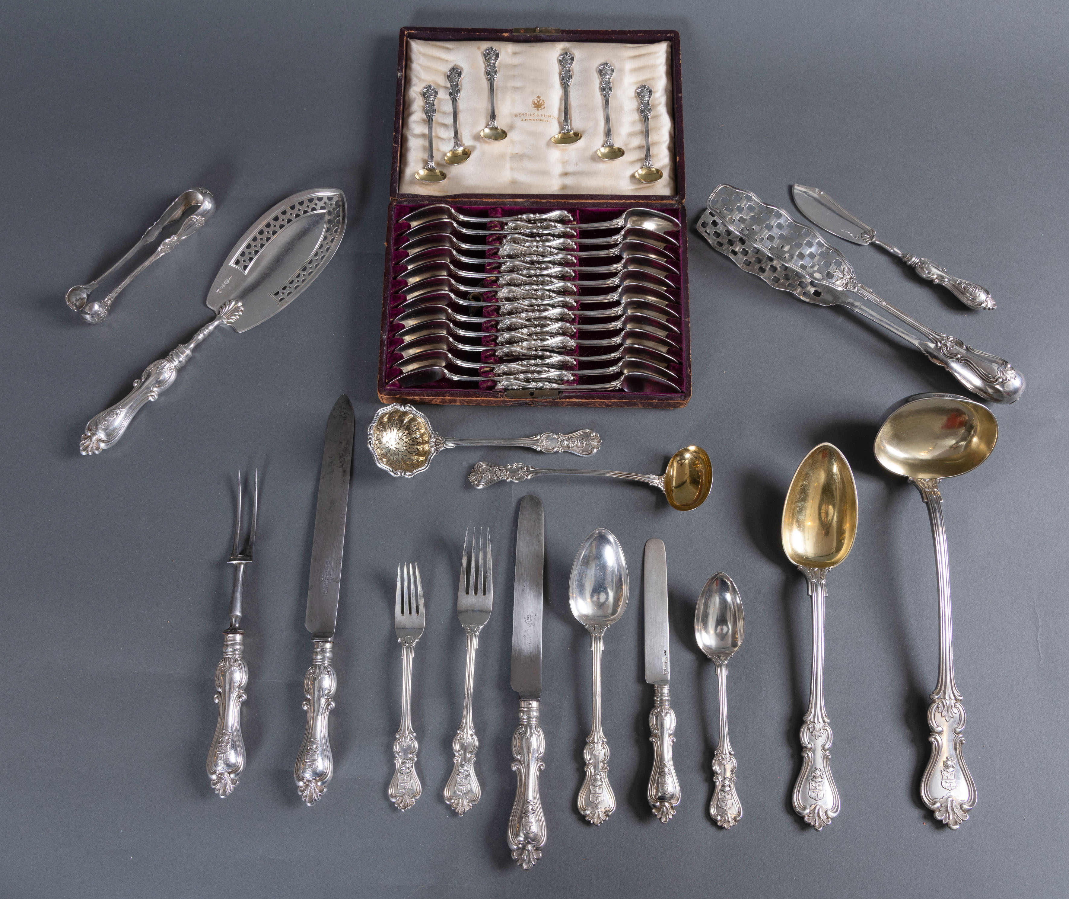 Importante cubertería histórica en plata rusa con marcas de Nicholls & Plincke, San Petersburgo,...