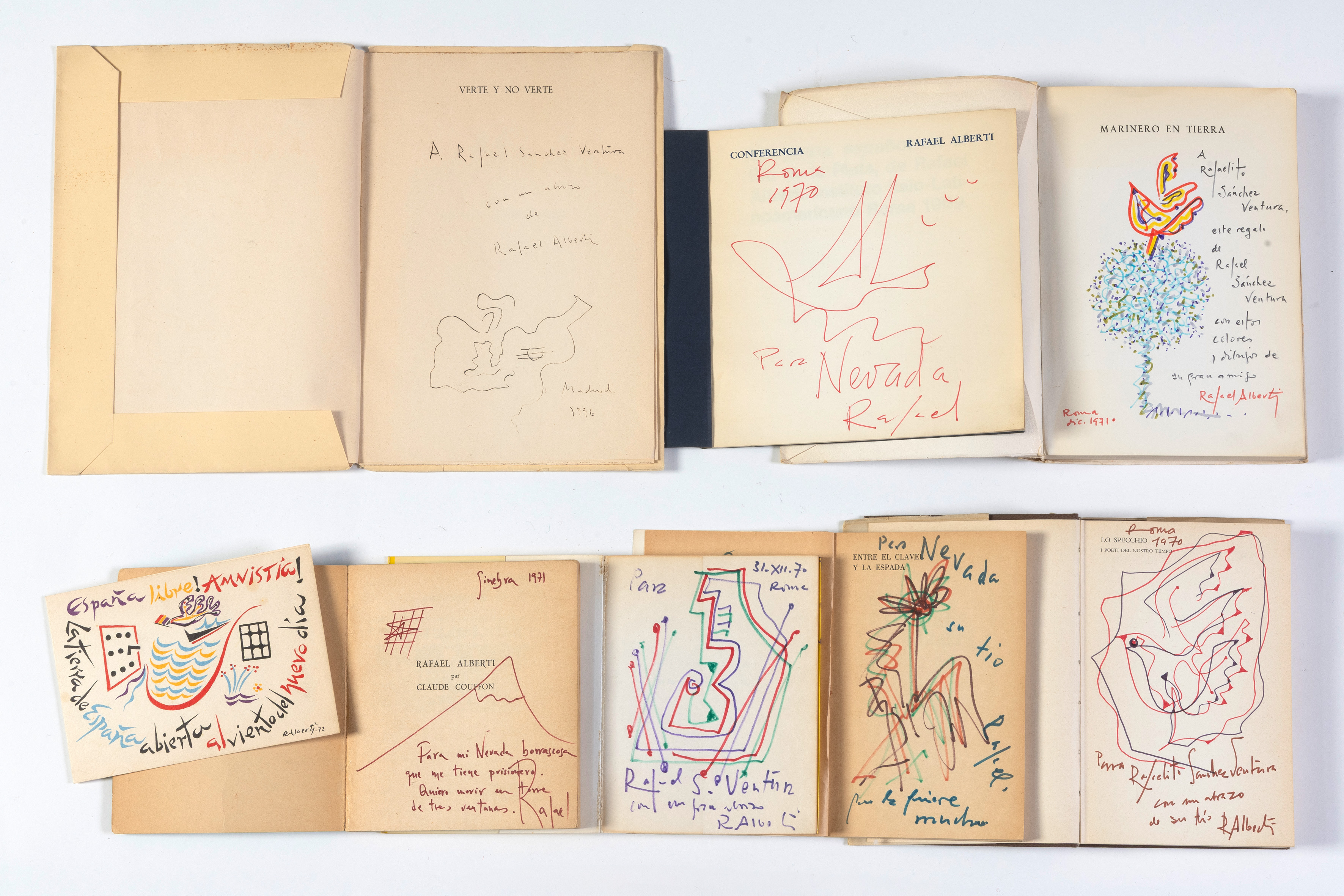 RAFAEL ALBERTI (El Puerto de Santa María 1902-1999)
Importante conjunto de 7 libros con dibujos...