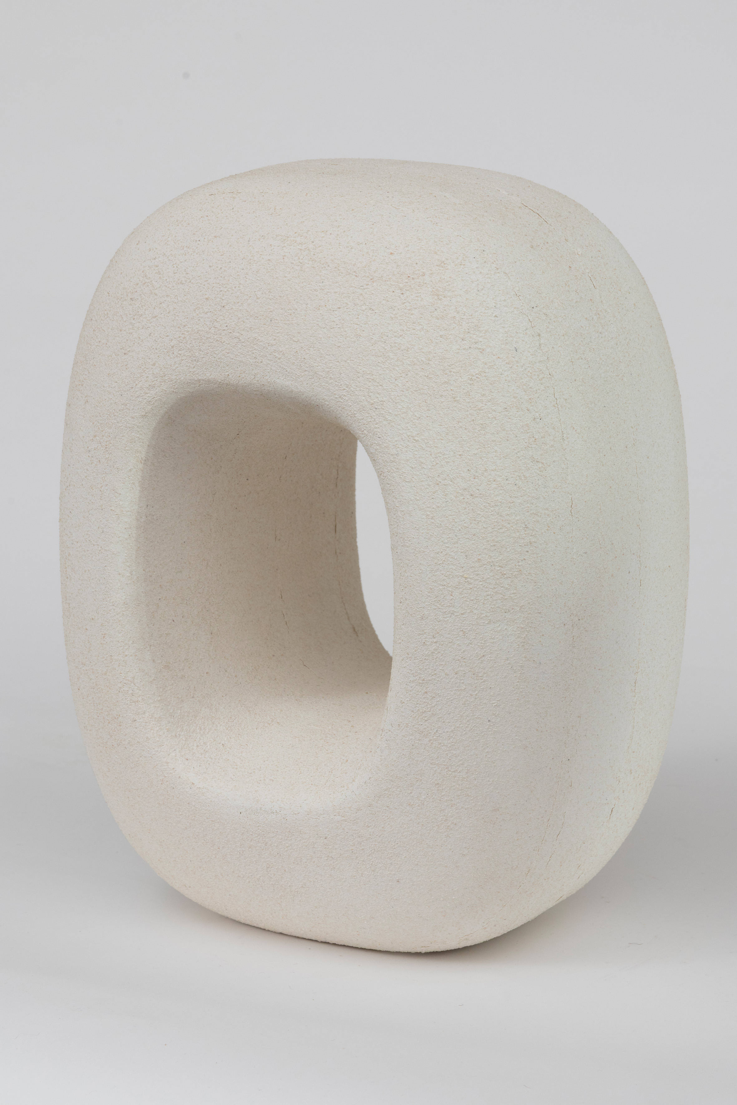 VINCENT VAN DUYSEN (Lokeren, Bélgica 1962) 
"Object". 2023 
Estructura de madera, recubierto de...