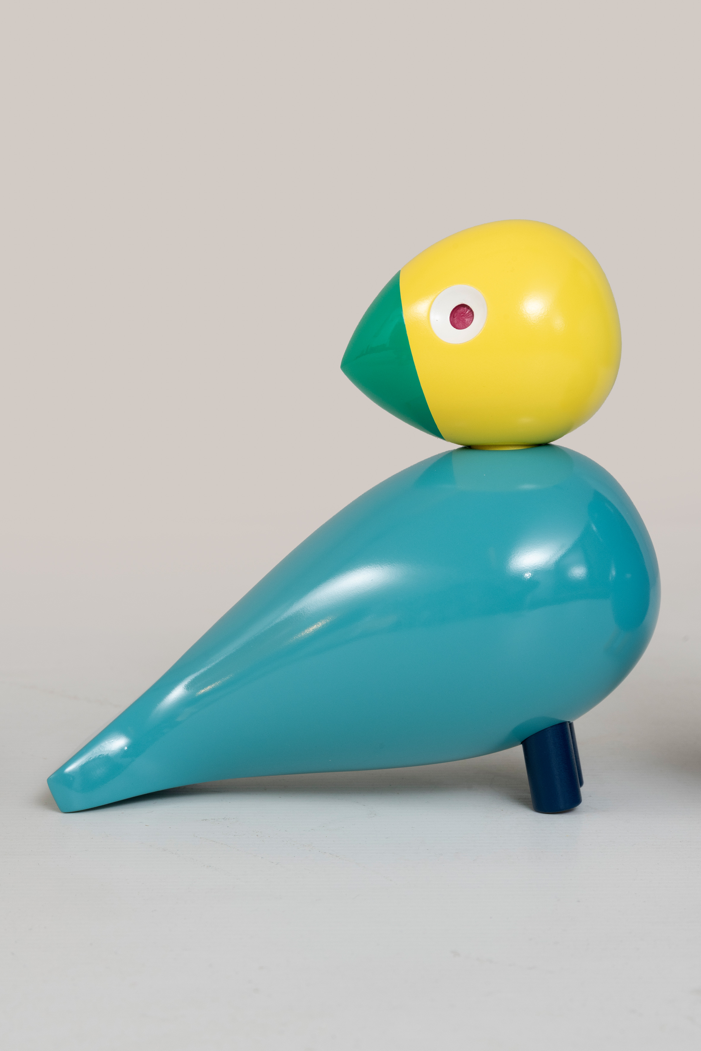 KAY BOJESEN (Dinamarca 1701886-1958)
"Songbird Pop". (1960)
Madera lacada
Firmado con sello en...