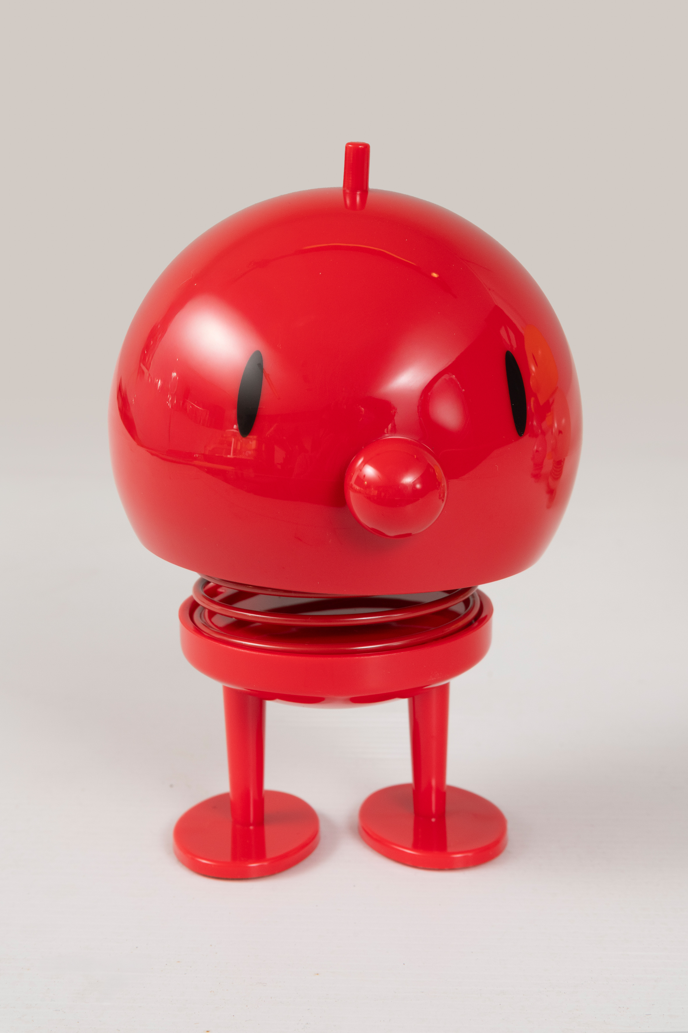 HANS GUSTAV EHRENREICH (Copenhague 1917 - Dinamarca 1984)
"Hoptimist (red)”, (1968)
Figura...