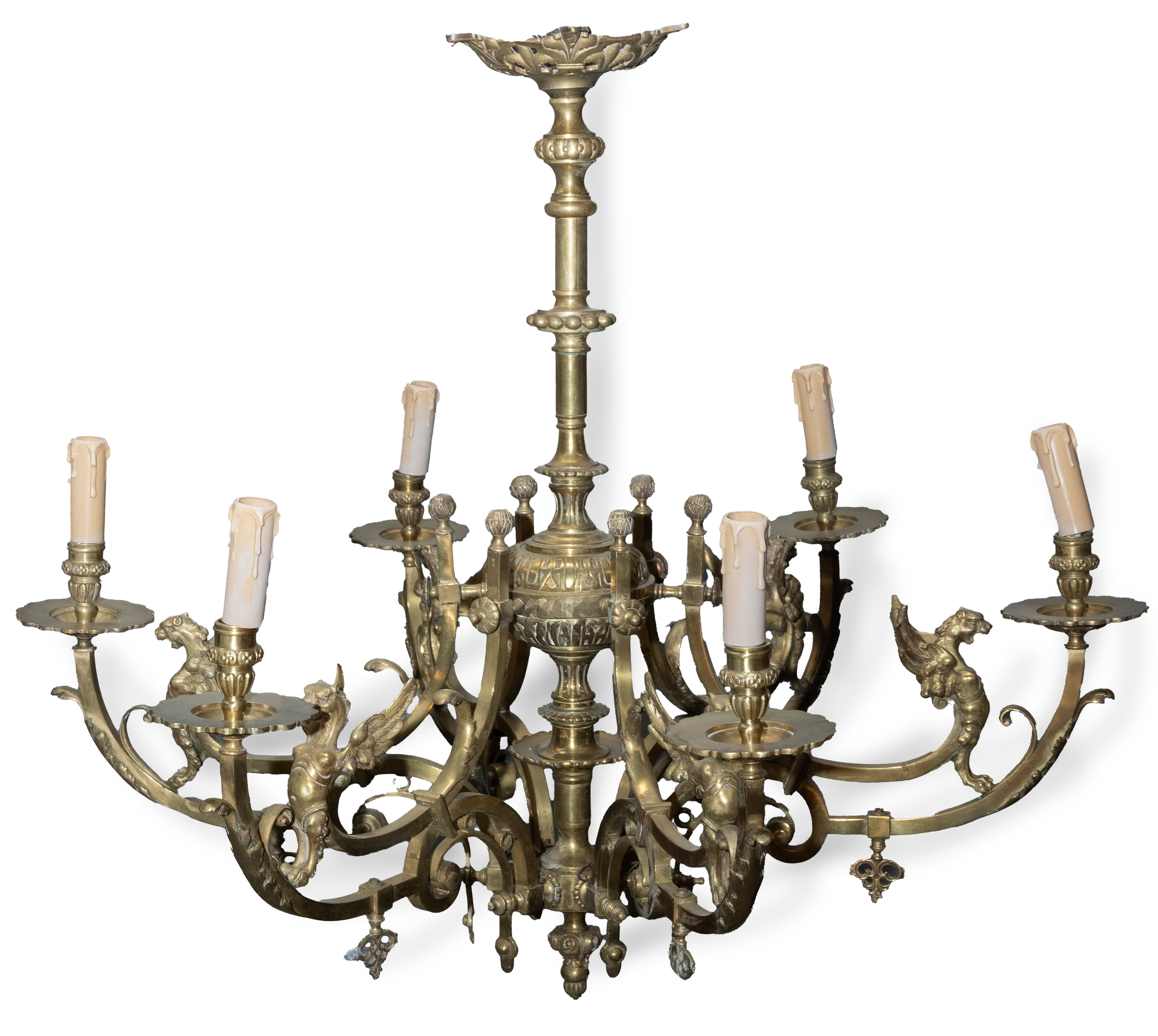 Lámpara de techo alfonsina en bronce dorado con seis brazos de luz, España, ca. 1900.
Con...